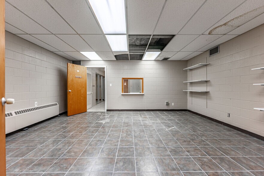 More Photos Of 1203 3rd Ave, Rockford Religious Facility For Sale