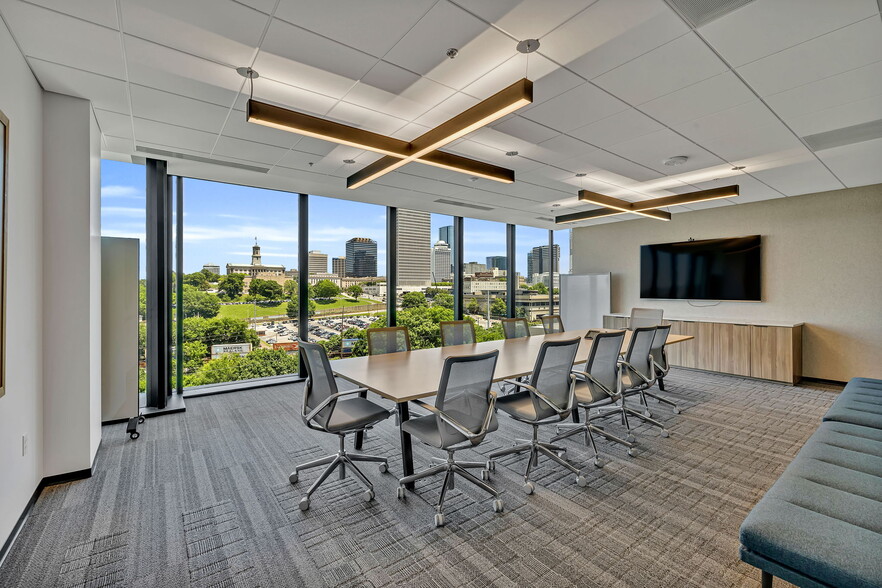 More Photos Of 500 11th Ave N, Nashville Office Residential For Lease