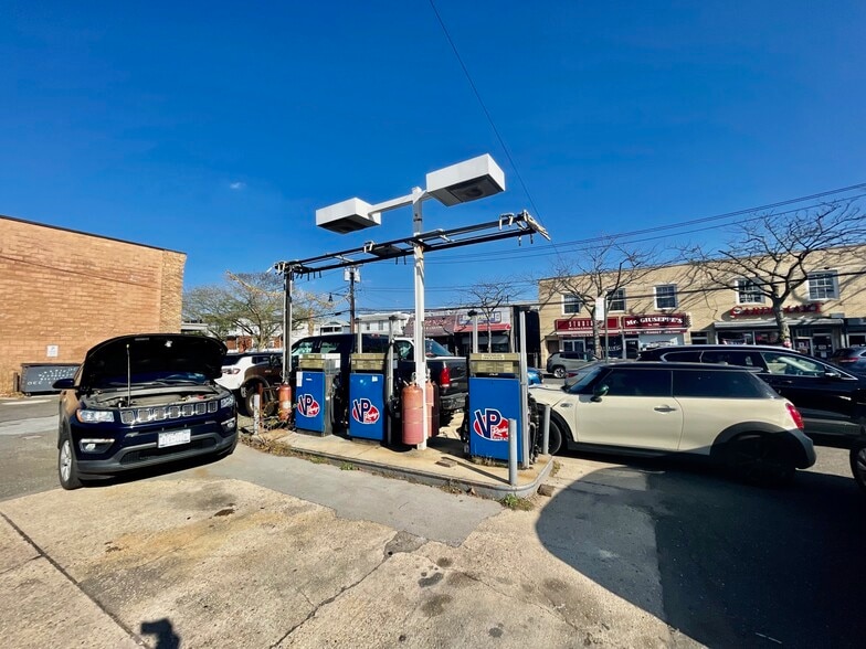More Photos Of 441 Beach 129th St, Rockaway Park Service Station For Sale