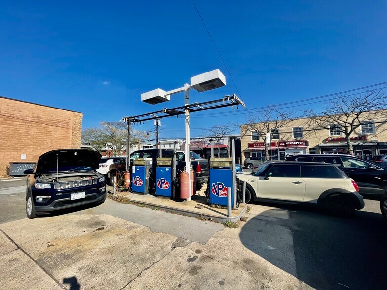 More Photos Of 441 Beach 129th St, Rockaway Park Service Station For Sale