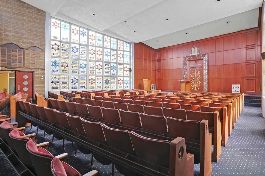 More Photos Of 311 Central Park Ave, Yonkers Specialty For Sale