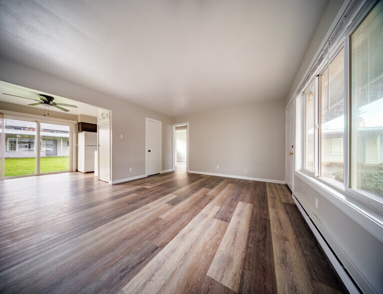 More Photos Of 1037 Ring St NE, Salem Apartments For Sale
