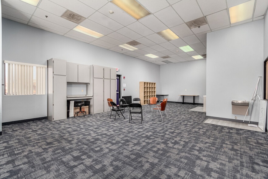 More Photos Of 5827 N 35th Ave, Phoenix Schools For Sale