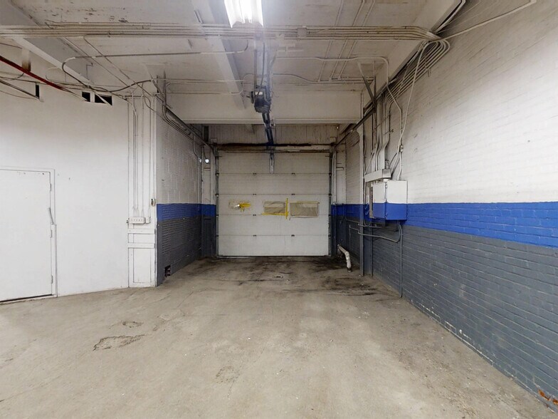 More Photos Of 138 E 12th St, Erie Freestanding For Lease