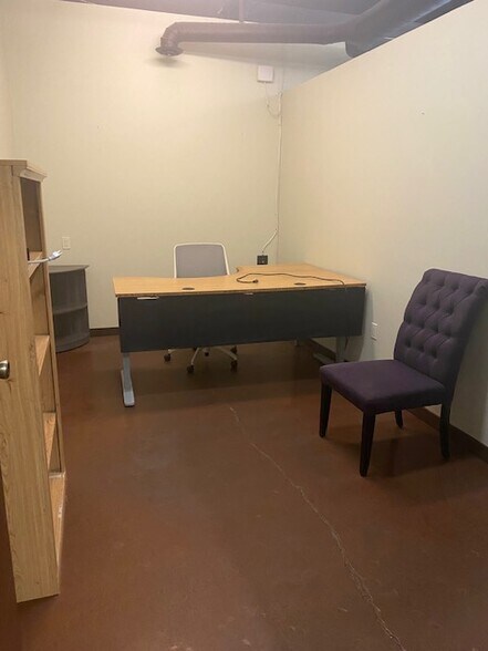 More Photos Of 540 National Ave, Tahoe Vista Manufacturing For Lease