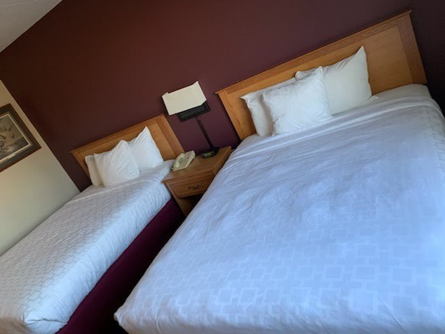 More Photos Of 504 SE 10th St, Madison Hotel For Sale