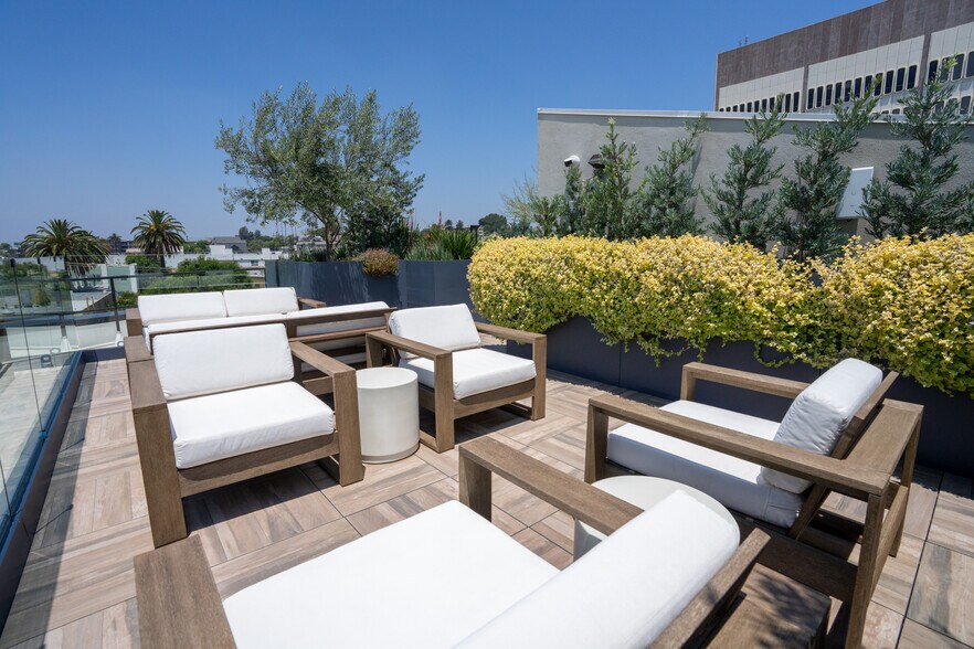 More Photos Of 1915 Park Avenue, Los Angeles Apartments For Sale
