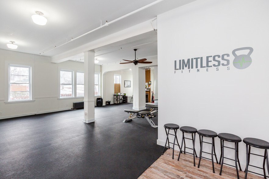 More Photos Of 271 Western Ave, Lynn Research And Development For Lease