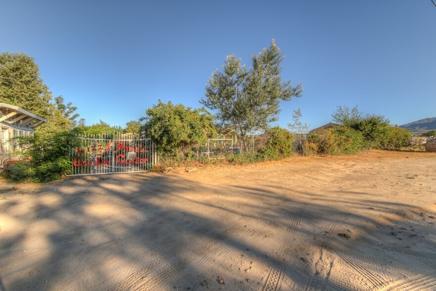 More Photos Of 56460 US Highway 371, Anza Office For Sale