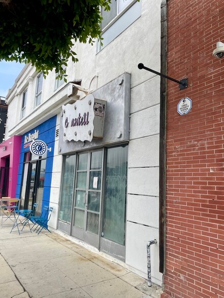 More Photos Of 7309-7315 Melrose Ave, Los Angeles Restaurant For Lease