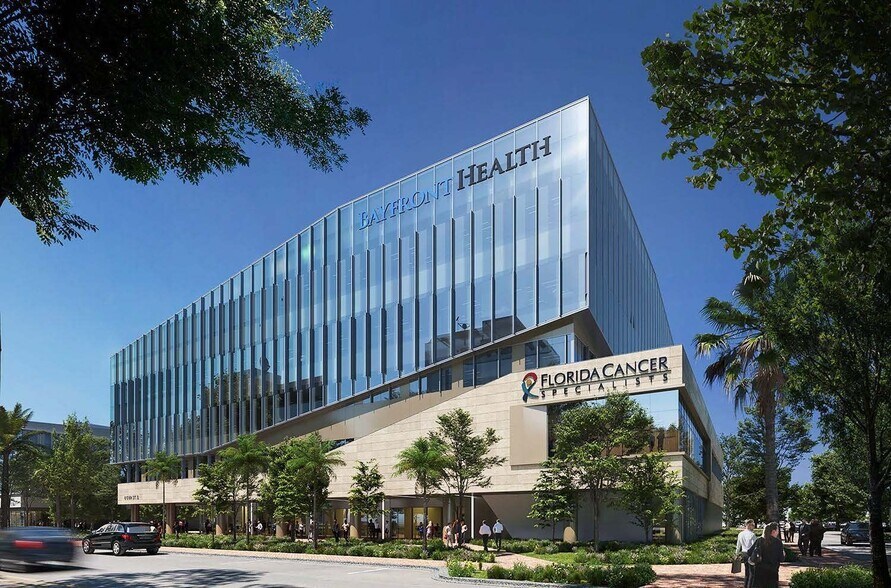 More Photos Of 570 8th St, Saint Petersburg Hospital For Lease