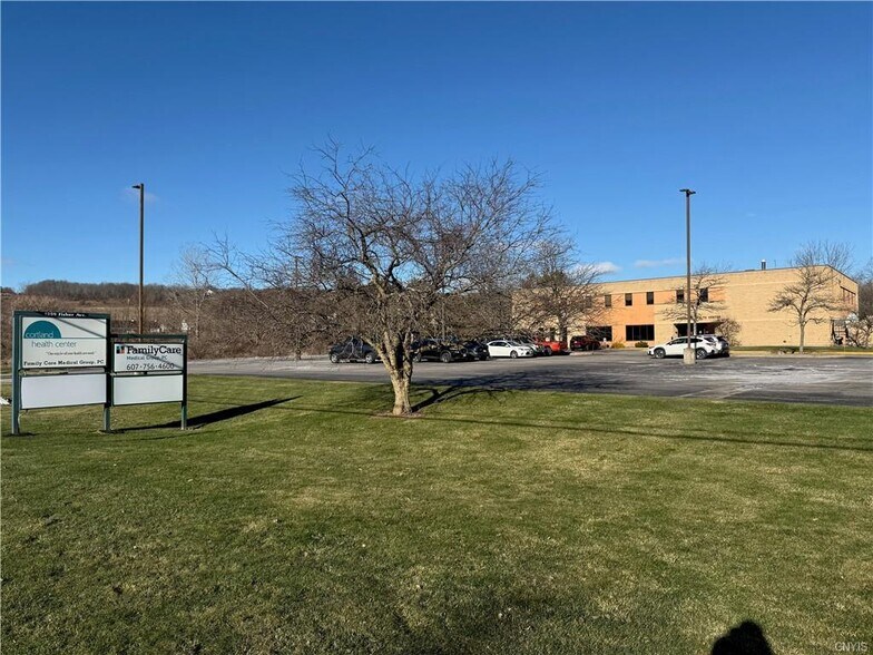 Primary Photo Of 1259 Fisher Ave, Cortland Medical For Sale