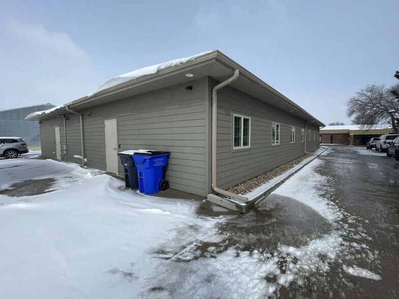 More Photos Of 934 I St, Burwell Medical For Sale