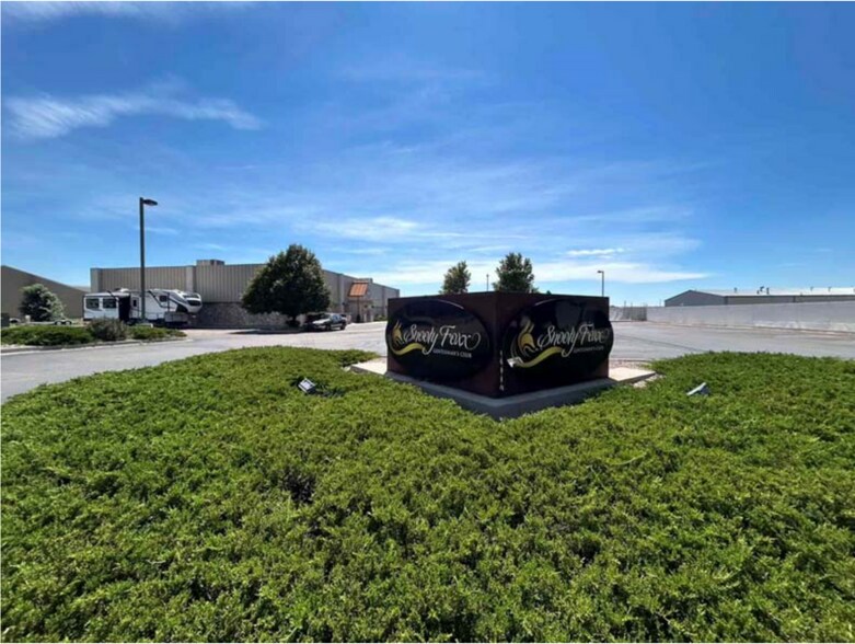 More Photos Of 5957 Terminal Avenue Ave, Colorado Springs Bar For Sale