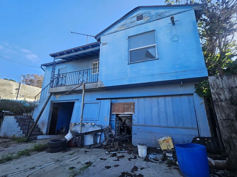 More Photos Of 5278 Adams Blvd, Los Angeles Auto Repair For Sale