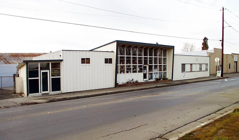 Primary Photo Of 1016-1038 Beamer St, Woodland Flex For Lease