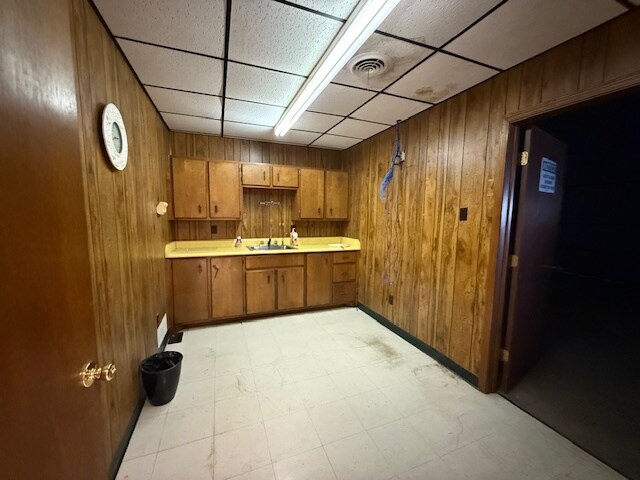 More Photos Of 116 Western St, Pampa Warehouse For Lease