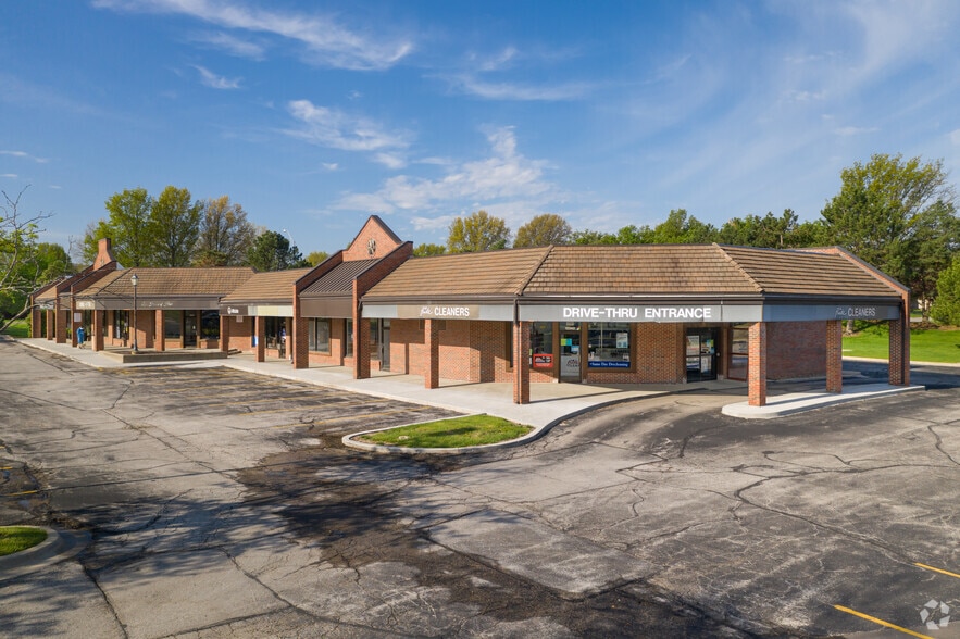 More Photos Of 12100-12260 State Line Rd, Leawood Unknown For Lease