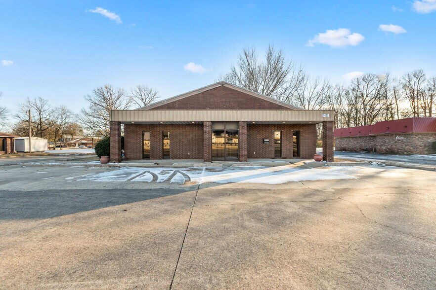 More Photos Of 1405 Braden St, Jacksonville Medical For Sale