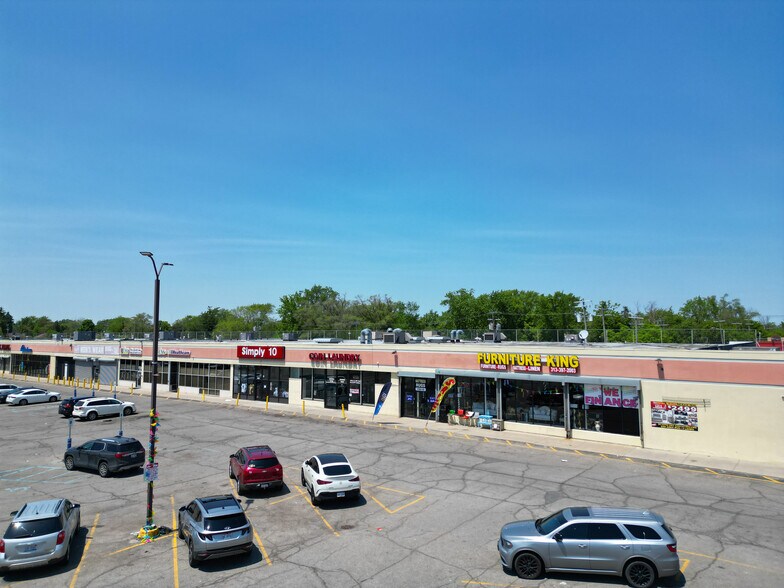 More Photos Of 15510-15690 Joy Rd, Detroit Unknown For Lease