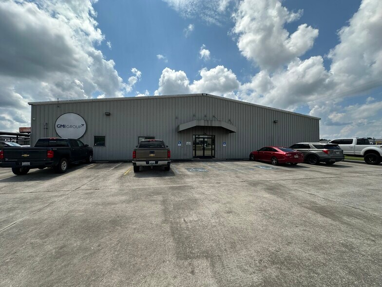 More Photos Of 101 S Bernard Rd, Broussard Industrial For Sale