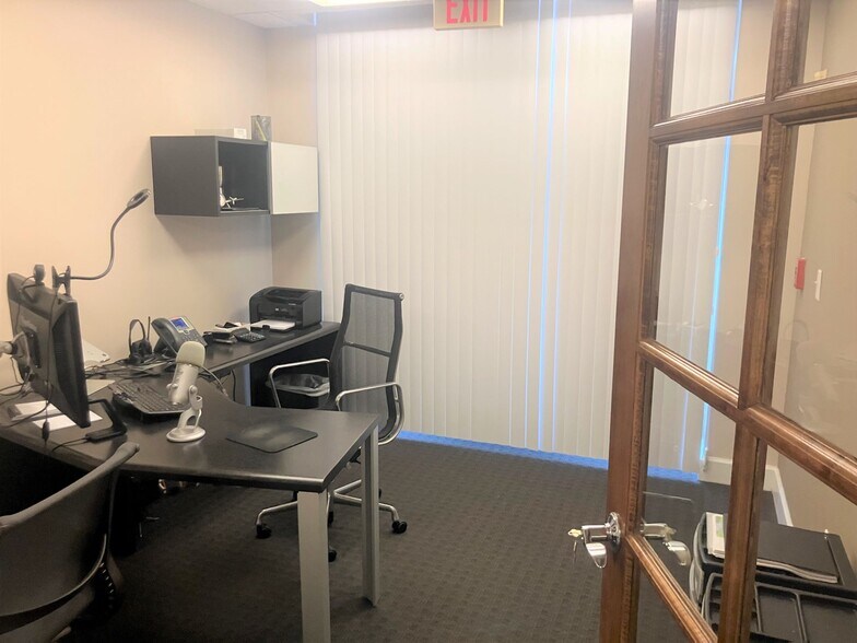 More Photos Of 35 W Broad St, Stamford Apartments For Sale