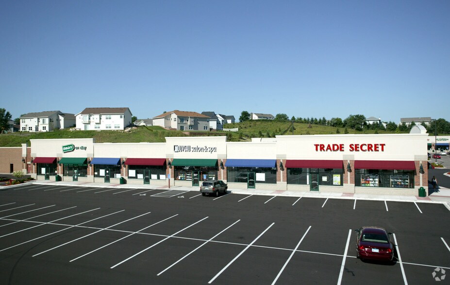 More Photos Of 7622-7636 160th St W, Lakeville General Retail For Lease