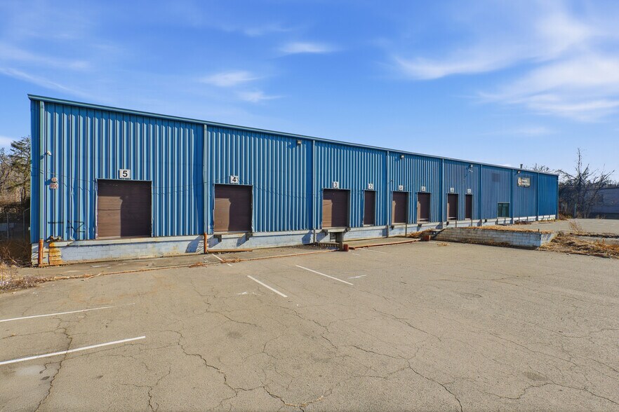 More Photos Of 9208 Enterprise Ct, Manassas Park Warehouse For Sale