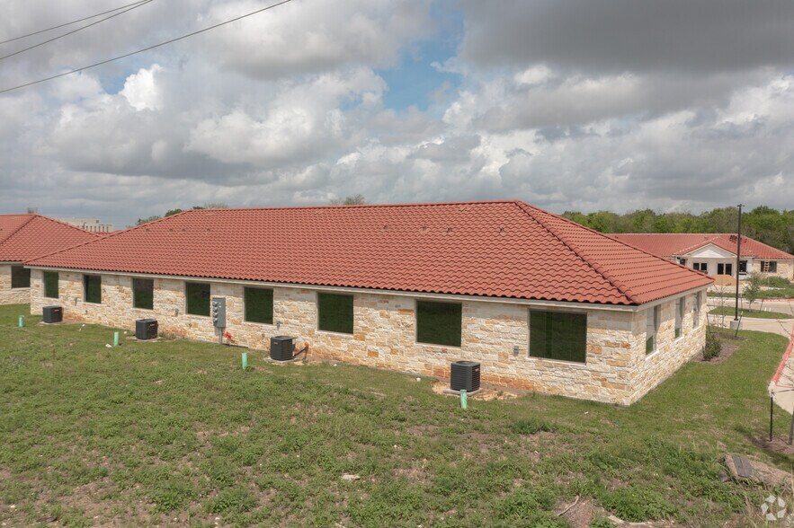 More Photos Of 2743 Smith Ranch Rd, Pearland Medical For Lease