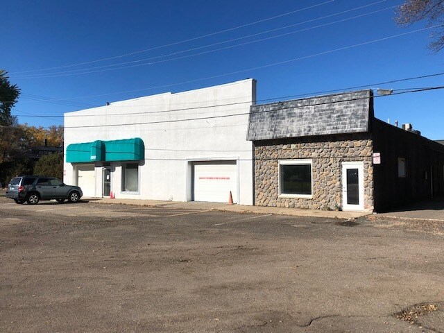More Photos Of 5260 Highway 12, Maple Plain Storefront Retail Office For Lease