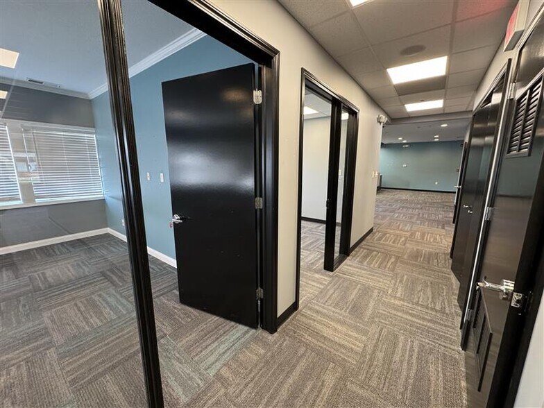 More Photos Of 520 Park Place Cir, Mishawaka Unknown For Lease