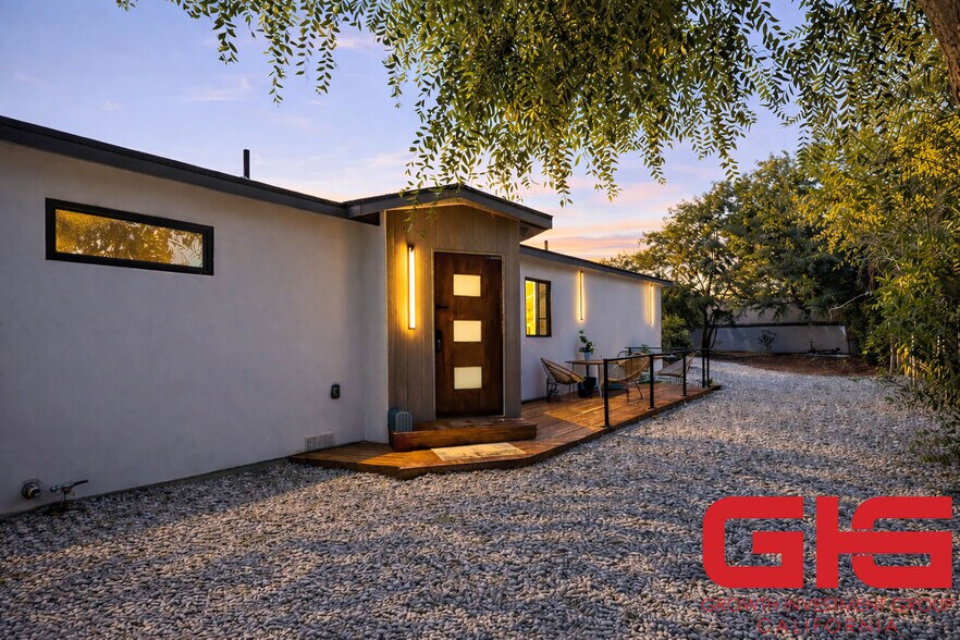 More Photos Of 261 N Oak Ave, Pasadena Multifamily For Sale