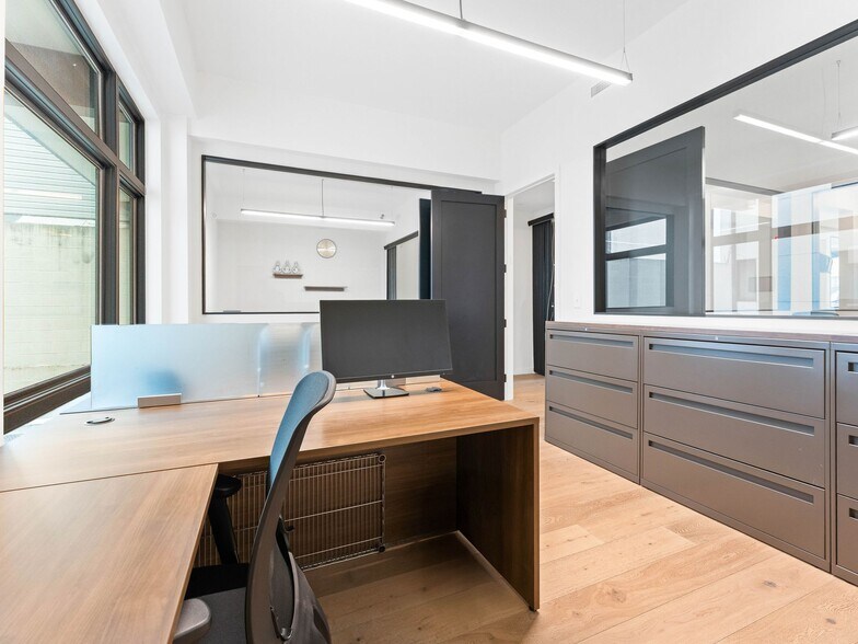 More Photos Of 818 N 4th St, Philadelphia Office For Lease