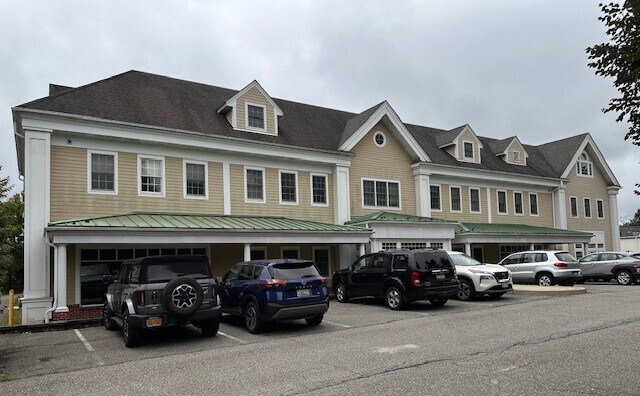 More Photos Of 135 Bedford Rd, Armonk Medical For Lease