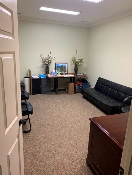 More Photos Of 2625 Rutledge Rd, Columbia Medical For Lease