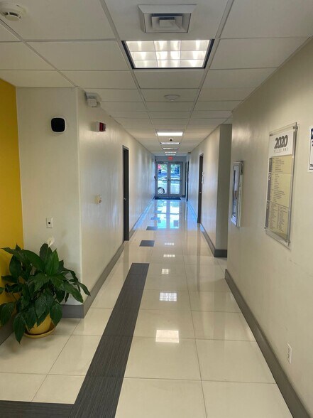 More Photos Of 2020 NE 163rd St, North Miami Beach Office For Lease