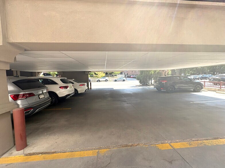 More Photos Of 5 Cook St, Denver Medical For Lease