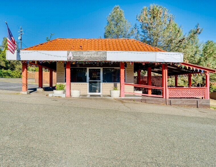 Primary Photo Of 9703 State Highway 281, Kelseyville Restaurant For Sale