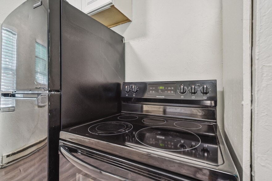 More Photos Of 2123 W Park Pl, Oklahoma City Specialty For Sale