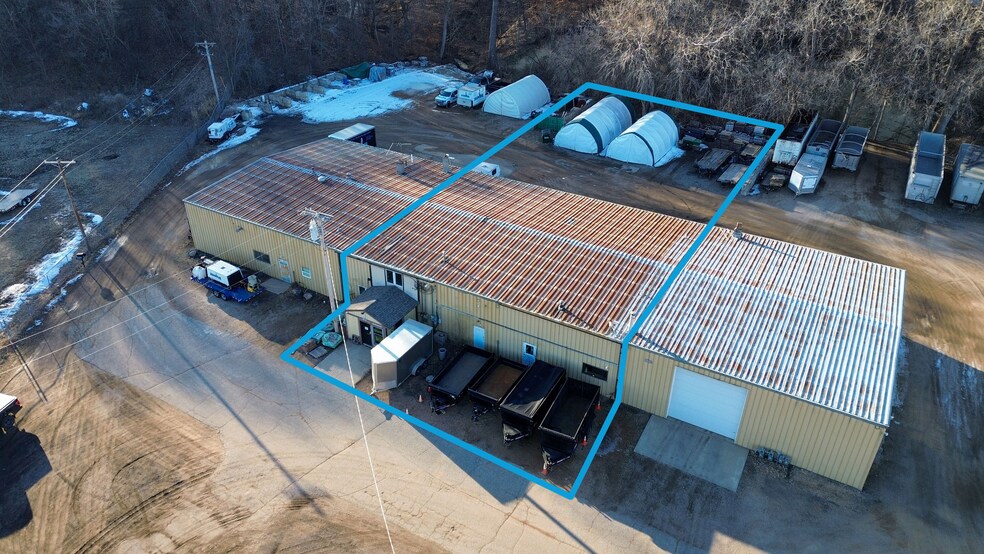 More Photos Of 525 Creekridge Dr, Chaska Light Manufacturing For Sale