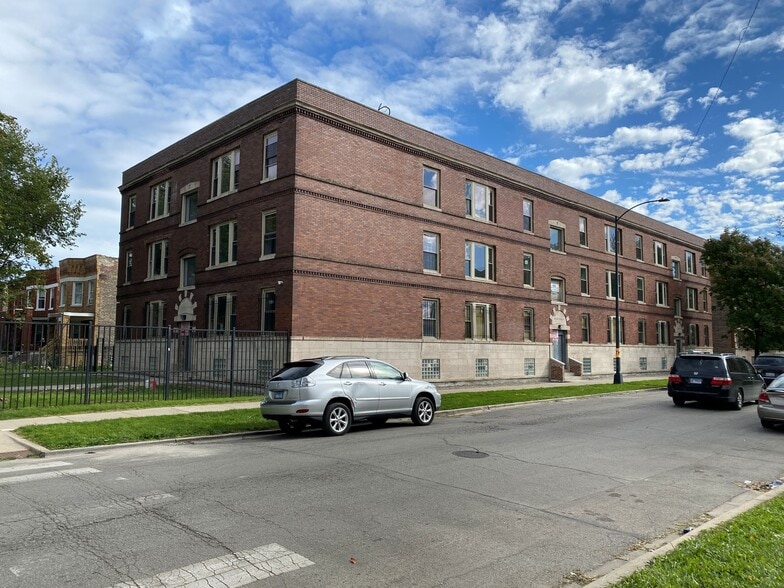 More Photos Of 4359 W West End Ave, Chicago Multifamily For Sale