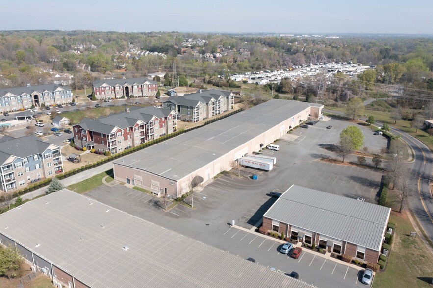 Primary Photo Of 8160 Regent Pky, Fort Mill Flex For Lease