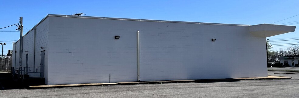 More Photos Of 3201 Gallatin Pike, Nashville Freestanding For Lease