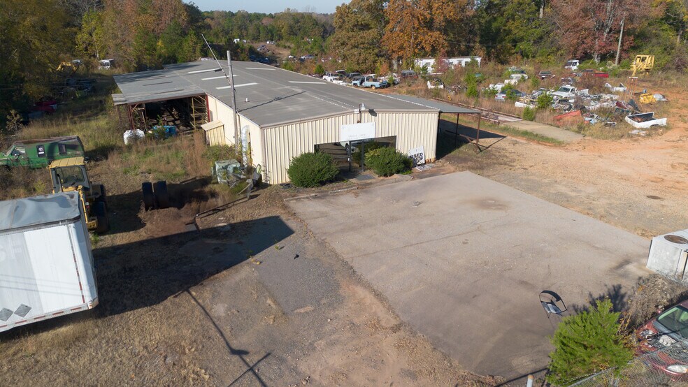 More Photos Of 725 Red River Rd, Rock Hill Industrial For Lease