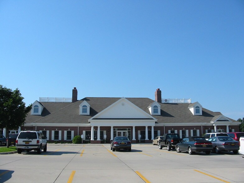 More Photos Of 6041 Village Dr, Lincoln Medical For Lease