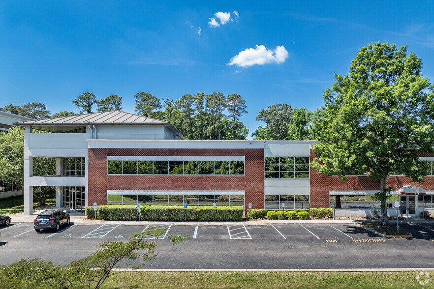More Photos Of 525 S Independence Blvd, Virginia Beach Medical For Lease