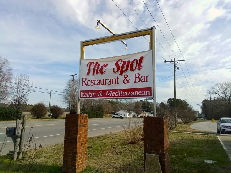 More Photos Of 35242 General Mahone Blvd, Ivor Convenience Store For Sale