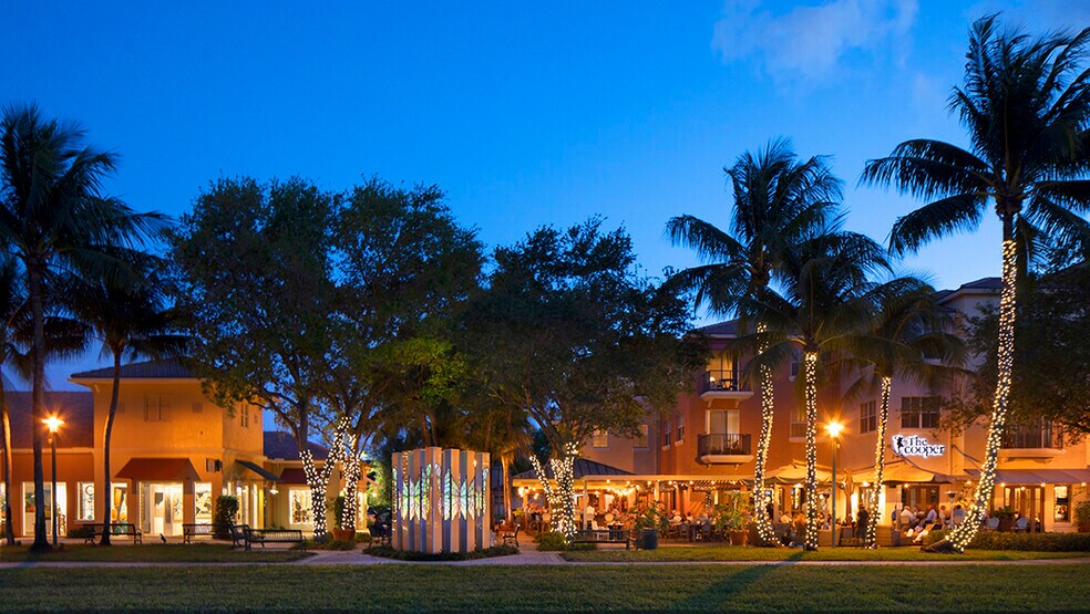 More Photos Of 4510-5100 PGA Blvd, Palm Beach Gardens Unknown For Lease