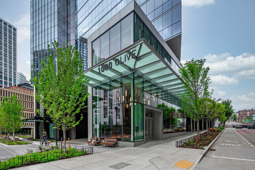 More Photos Of 1711 Boren Ave, Seattle Office For Lease