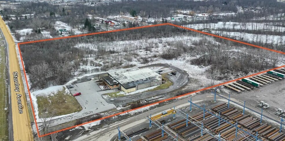 Primary Photo Of 7885 Stanley Av, Niagara Falls Warehouse For Lease